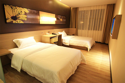 7天酒店品牌营销与餐饮管理的协同发展策略分析